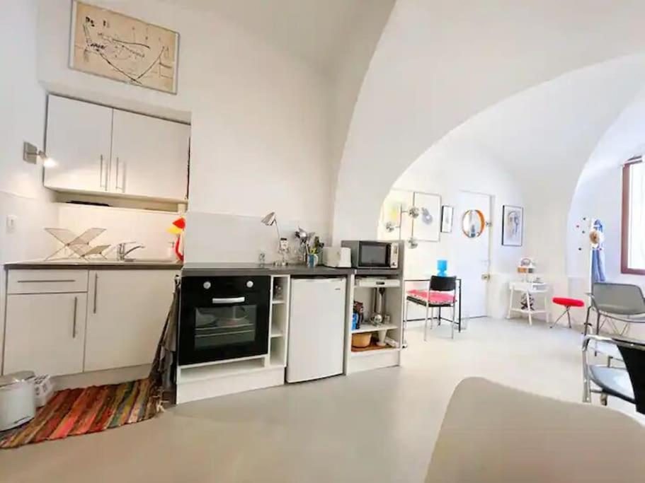 Le Studio Du Marquis Marsanne ภายนอก รูปภาพ